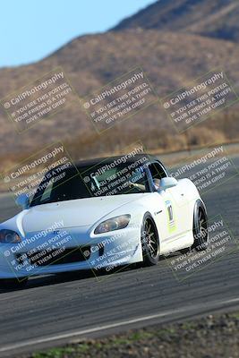 media/Jan-30-2022-Club Racer Events (Sun) [[5bee02ca8f]]/3 purple/skidpad (session 1)/